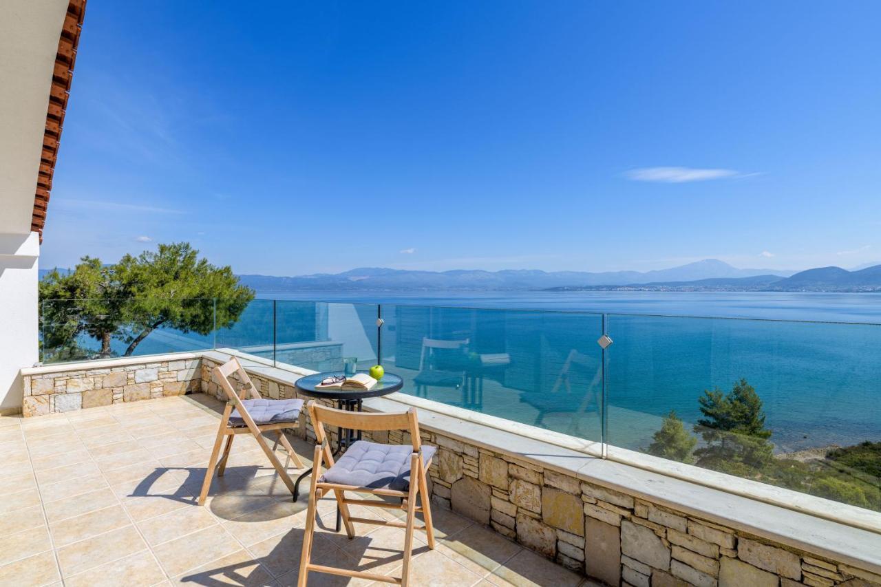 Crystal Beach Villa Chalkís Kültér fotó