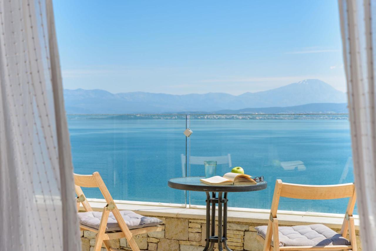 Crystal Beach Villa Chalkís Kültér fotó