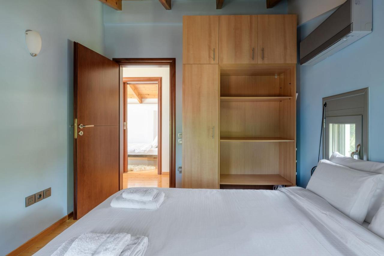 Crystal Beach Villa Chalkís Kültér fotó