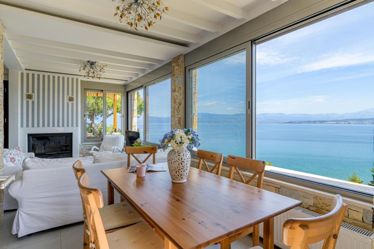 Crystal Beach Villa Chalkís Kültér fotó