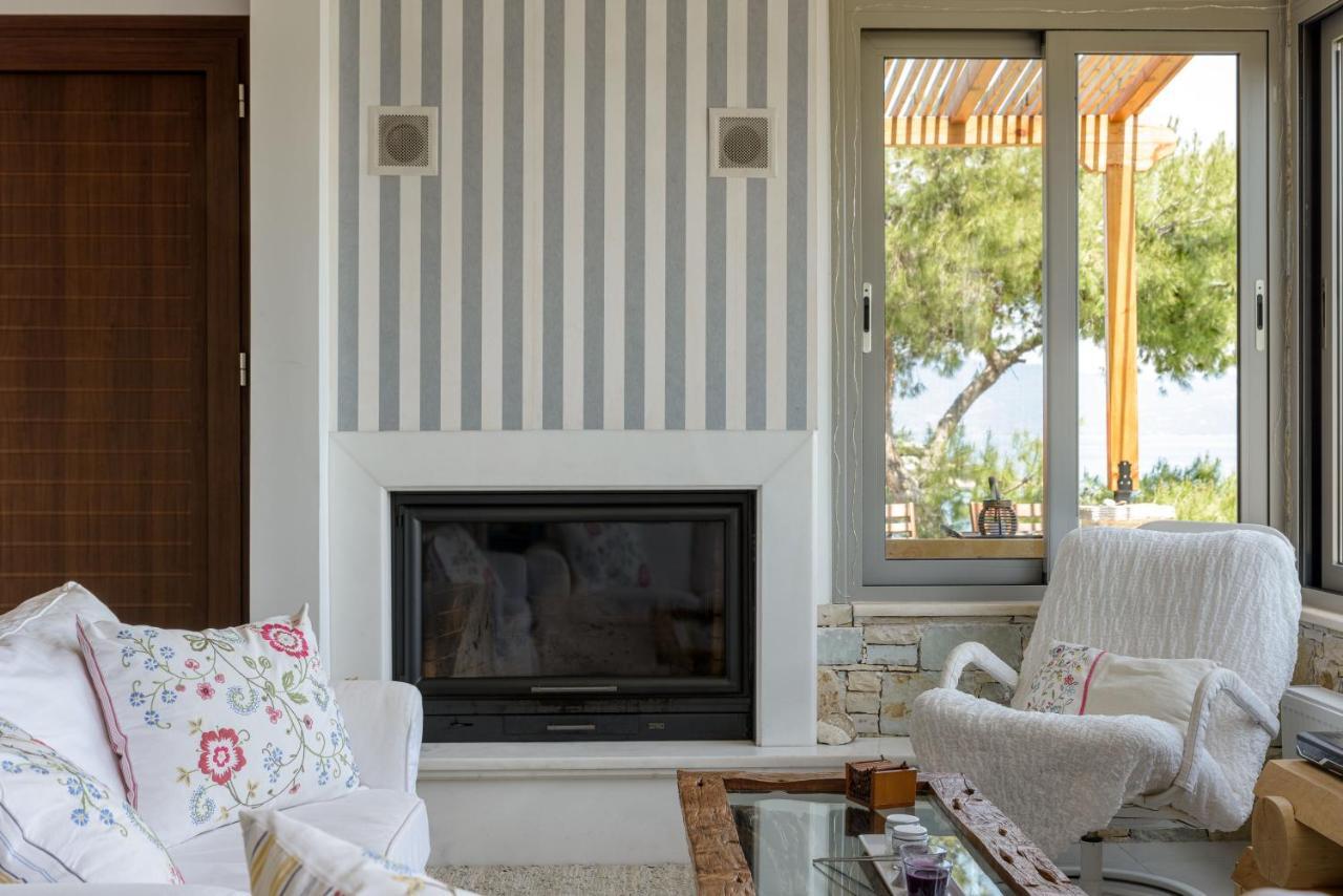 Crystal Beach Villa Chalkís Kültér fotó